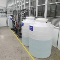 新伟水处理设备专业制作成套水处理设备