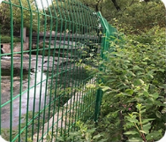 铁路防护栅栏8002围栏网光伏电站高速公路隔离护栏网厂家