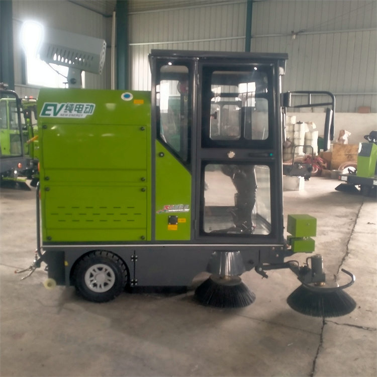 订购环保纯三轮扫地车电动小型洗地车生产厂家