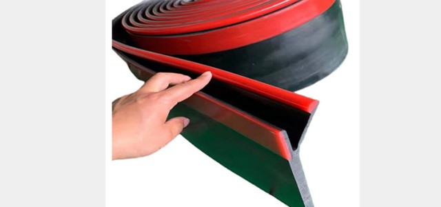 导料槽双密封聚氨酯防溢裙板Y型 使用效果